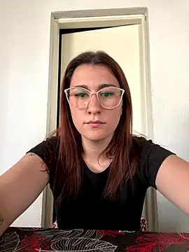 Snapshot of Constanzahud chatting on September 26, 2025, 6:26 pm Constanzahud online show from September 26, 2025, 6:26 pm