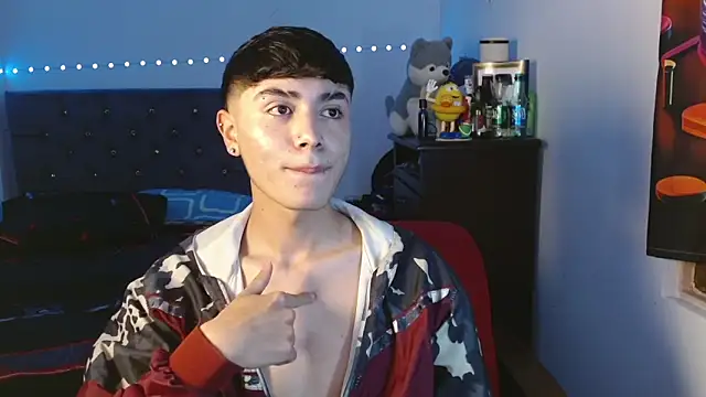 Snapshot of Im_juanda chatting on December 21, 2024, 7:49 pm Im juanda online show from December 21, 2024, 7:49 pm