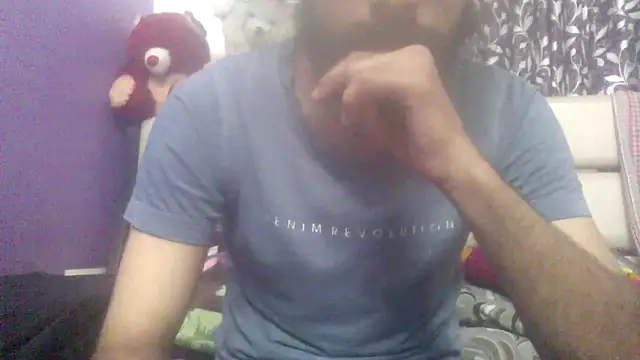 goldenbird99999 online show from February 21, 2026, 5:48 pm