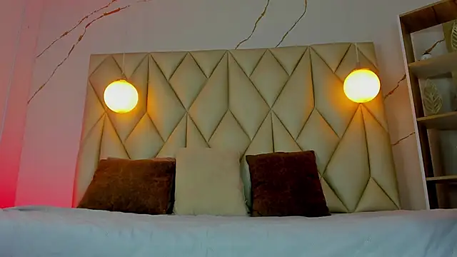 Snapshot of angelswets chatting on November 8, 2025, 1:58 pm angelswets online show from November 8, 2025, 1:58 pm