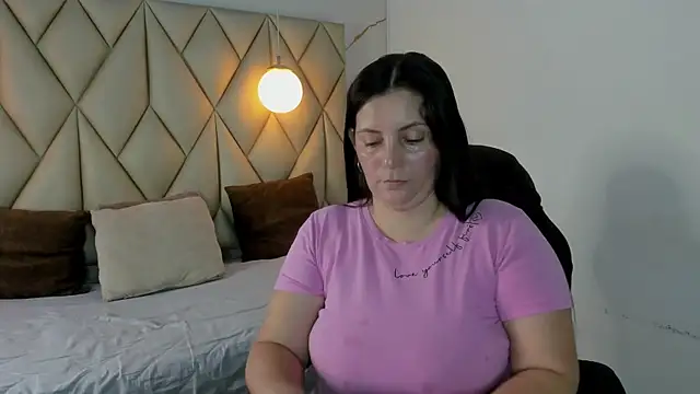 Snapshot of angelswets chatting on July 24, 2026, 2:13 pm angelswets online show from July 24, 2026, 2:13 pm