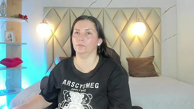 Snapshot of angelswets chatting on June 14, 2026, 1:12 pm angelswets online show from June 14, 2026, 1:12 pm