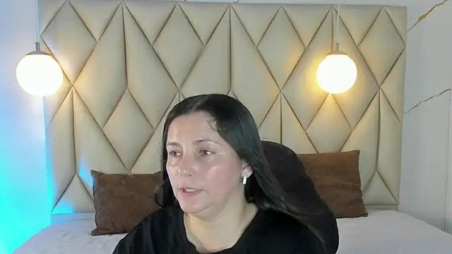 Snapshot of angelswets chatting on July 11, 2026, 2:06 pm angelswets online show from July 11, 2026, 2:06 pm