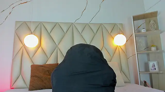 Snapshot of angelswets chatting on November 6, 2025, 1:59 pm angelswets online show from November 6, 2025, 1:59 pm