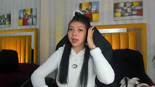 Snapshot of pettit_courtny chatting on November 29, 2025, 8:53 pm pettit courtny online show from November 29, 2025, 8:53 pm