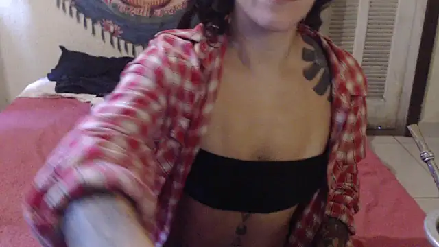 Snapshot of MissRebeka chatting on June 13, 2026, 2:48 pm MissRebeka online show from June 13, 2026, 2:48 pm