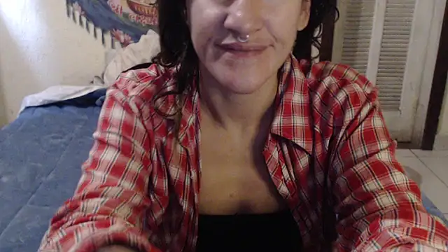 Snapshot of MissRebeka chatting on June 21, 2026, 4:02 pm MissRebeka online show from June 21, 2026, 4:02 pm