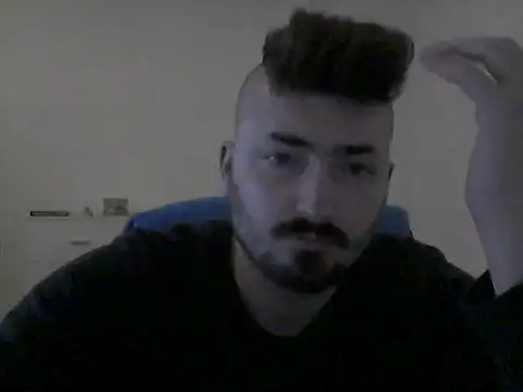 Snapshot of Hkl95555 chatting on October 24, 2025, 11:04 pm Hkl95555 online show from October 24, 2025, 11:04 pm