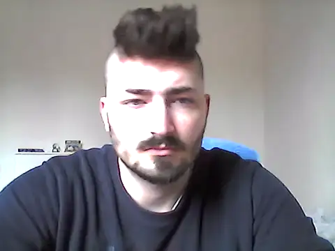 Snapshot of Hkl95555 chatting on November 7, 2025, 10:09 am Hkl95555 online show from November 7, 2025, 10:09 am