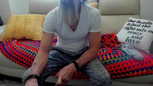 mindphu k online show from February 7, 2026, 7:22 pm