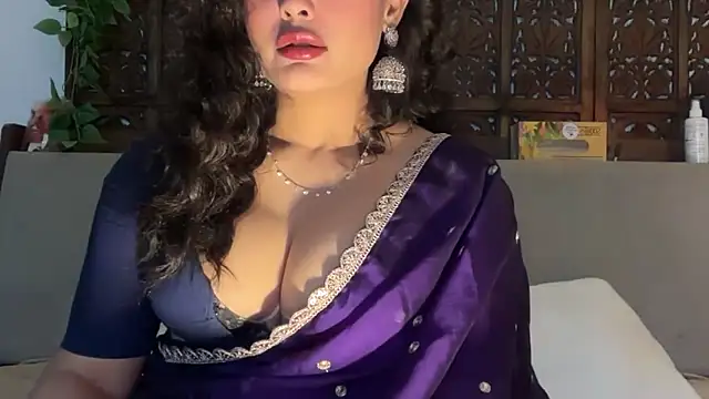 GoddessAnna online show from May 10, 2026, 3:47 pm