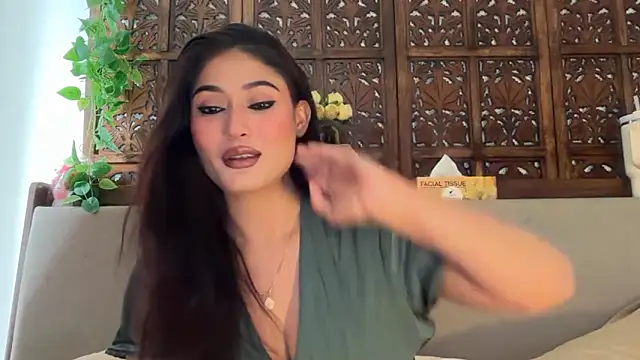 GoddessAnna online show from May 5, 2026, 12:41 pm