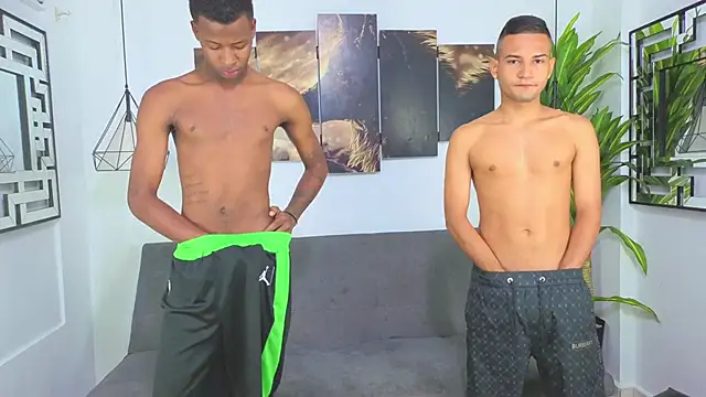 yez hot ggh online show from November 1, 2025, 6:57 pm