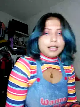 azulzulix online show from October 26, 2025, 10:32 pm