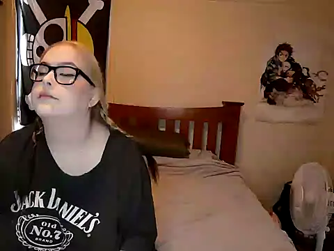 Snapshot of ChubbyBubs chatting on February 9, 2025, 3:53 am ChubbyBubs online show from February 9, 2025, 3:53 am