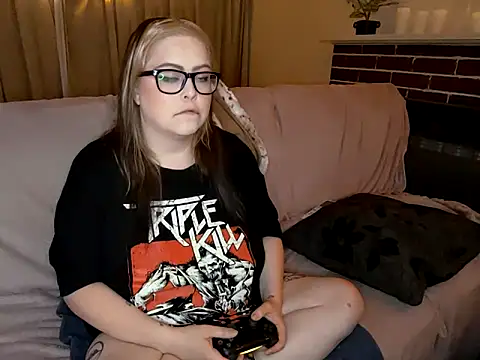 Snapshot of ChubbyBubs chatting on February 12, 2025, 2:10 pm ChubbyBubs online show from February 12, 2025, 2:10 pm