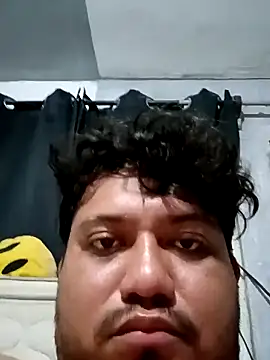 Snapshot of Palanquita4 chatting on May 10, 2026, 3:32 am Palanquita4 online show from May 10, 2026, 3:32 am