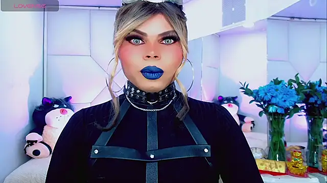 Snapshot of AdanKinng chatting on November 25, 2025, 6:03 am AdanKinng online show from November 25, 2025, 6:03 am