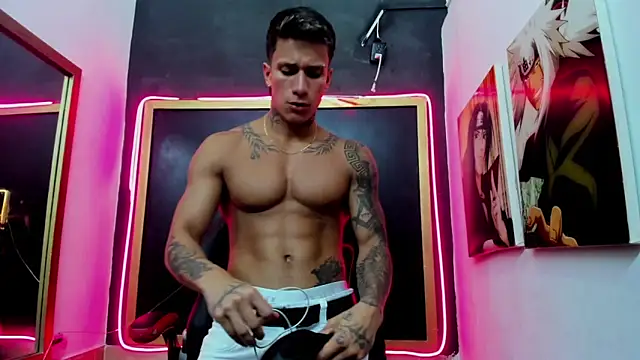 Snapshot of pettergrey1 chatting on October 12, 2025, 11:50 pm pettergrey1 online show from October 12, 2025, 11:50 pm