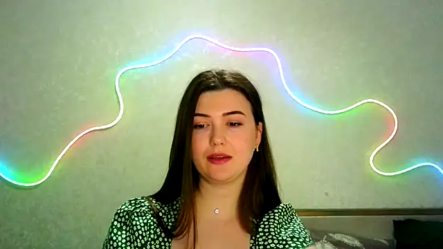 Snapshot of SeductiveTati chatting on April 11, 2026, 9:51 pm SeductiveTati online show from April 11, 2026, 9:51 pm