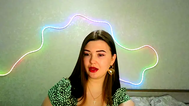 Snapshot of SeductiveTati chatting on January 14, 2026, 7:50 pm SeductiveTati online show from January 14, 2026, 7:50 pm