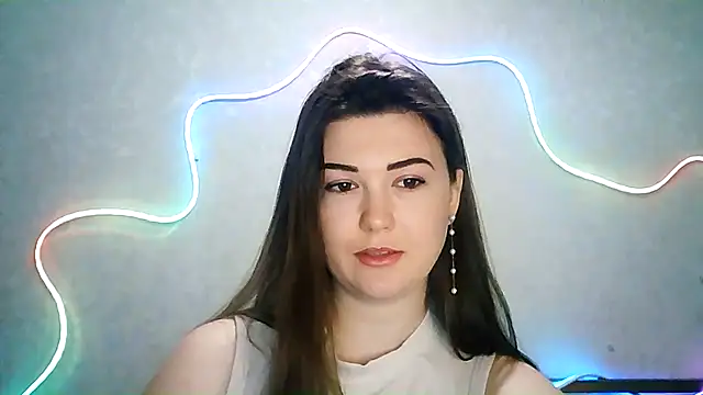 Snapshot of SeductiveTati chatting on September 18, 2025, 2:03 am SeductiveTati online show from September 18, 2025, 2:03 am