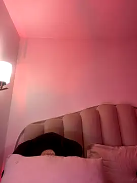 Snapshot of jhalila chatting on November 8, 2025, 2:04 am jhalila online show from November 8, 2025, 2:04 am