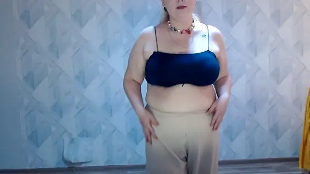 Snapshot of Melina_Hot9 chatting on August 8, 2026, 3:41 pm Melina Hot9 online show from August 8, 2026, 3:41 pm