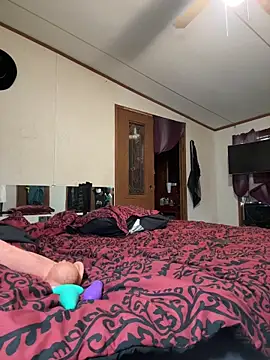 dcockell online show from October 8, 2025, 9:04 pm