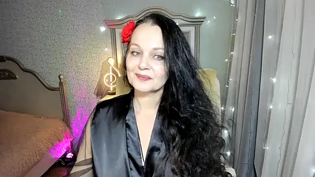 WitchBlueRose online show from March 5, 2025, 12:55 pm