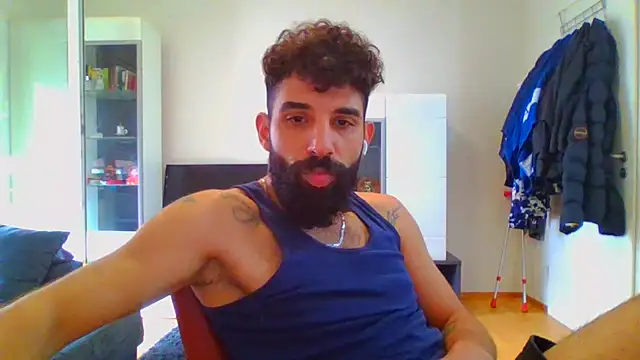 Snapshot of cankaraa96 chatting on September 21, 2025, 1:05 pm cankaraa96 online show from September 21, 2025, 1:05 pm