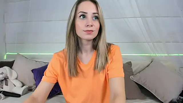 Snapshot of stricred chatting on October 20, 2025, 8:42 pm stricred online show from October 20, 2025, 8:42 pm