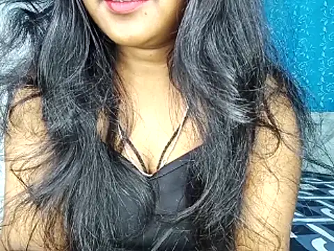 Snapshot of Muktha chatting on April 7, 2026, 6:54 pm Muktha online show from April 7, 2026, 6:54 pm