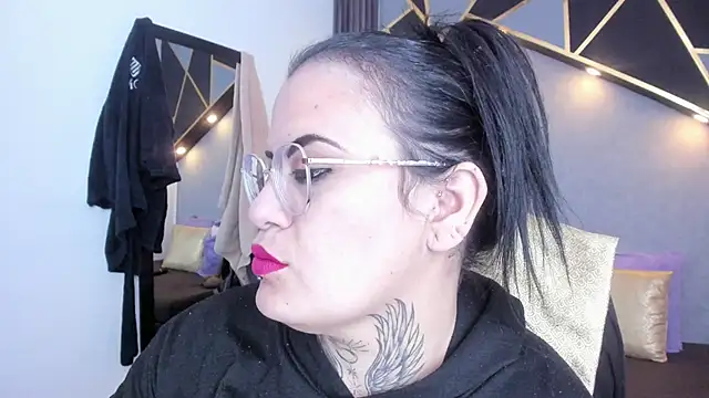 Snapshot of brigittemiller chatting on June 3, 2026, 1:39 am brigittemiller online show from June 3, 2026, 1:39 am