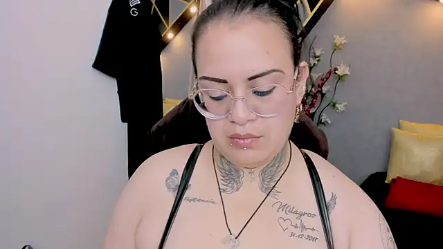 Snapshot of brigittemiller chatting on July 1, 2026, 2:23 am brigittemiller online show from July 1, 2026, 2:23 am