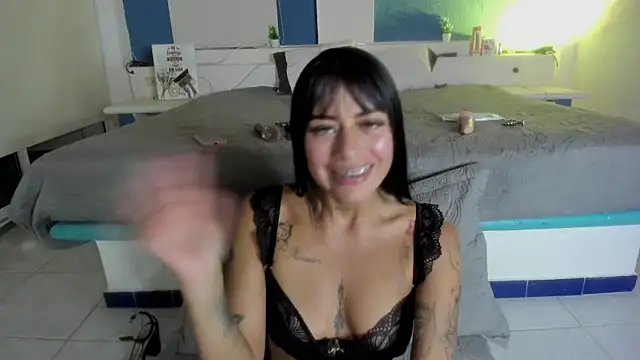 Snapshot of ZairaSofia1 chatting on January 27, 2025, 12:33 am ZairaSofia1 online show from January 27, 2025, 12:33 am