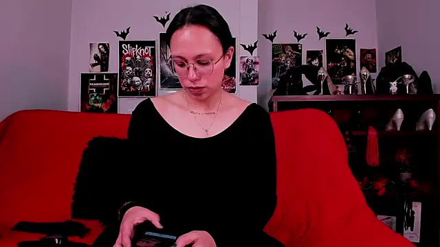 Snapshot of lilith-deveraux chatting on June 16, 2026, 1:55 pm lilith-deveraux online show from June 16, 2026, 1:55 pm