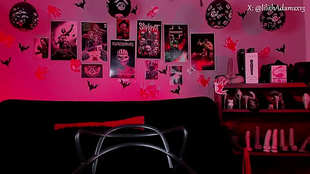 Snapshot of lilith-deveraux chatting on November 13, 2025, 8:46 pm lilith-deveraux online show from November 13, 2025, 8:46 pm