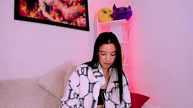 Manuelaa mejiia online show from February 1, 2025, 4:32 pm