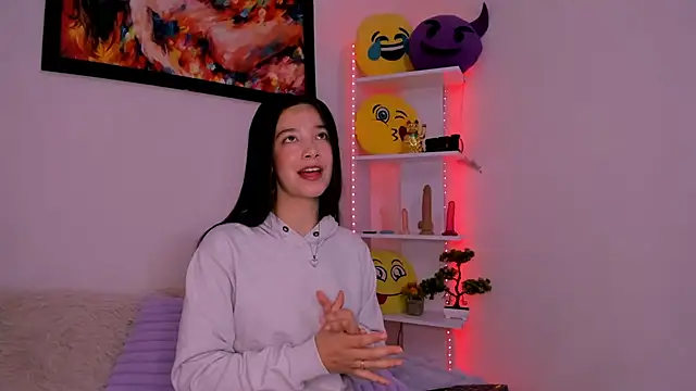 Snapshot of Manuelaa_mejiia chatting on October 10, 2025, 7:25 pm Manuelaa mejiia online show from October 10, 2025, 7:25 pm