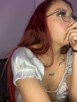  charlott dm online show from February 4, 2025, 9:31 pm