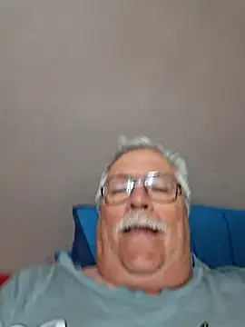 Snapshot of NawtyB1965 chatting on October 24, 2025, 3:16 am NawtyB1965 online show from October 24, 2025, 3:16 am