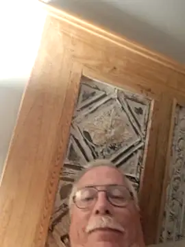 Snapshot of NawtyB1965 chatting on February 23, 2026, 6:19 pm NawtyB1965 online show from February 23, 2026, 6:19 pm