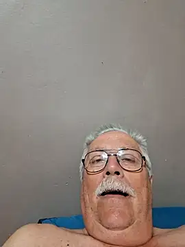 Snapshot of NawtyB1965 chatting on October 16, 2025, 3:37 am NawtyB1965 online show from October 16, 2025, 3:37 am