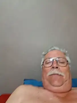 Snapshot of NawtyB1965 chatting on October 26, 2025, 3:51 am NawtyB1965 online show from October 26, 2025, 3:51 am