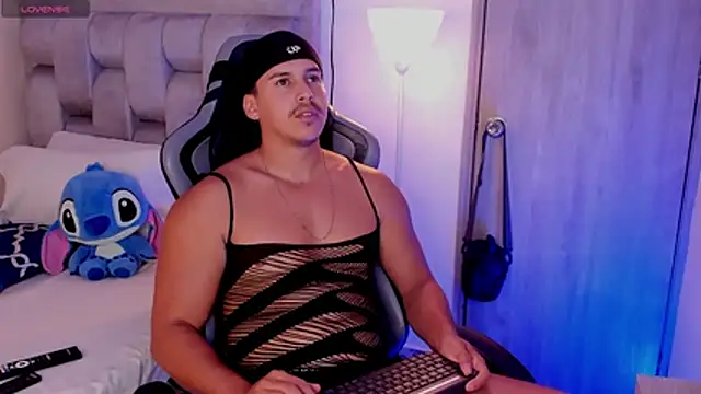 victor vixen online show from August 2, 2026, 4:48 pm