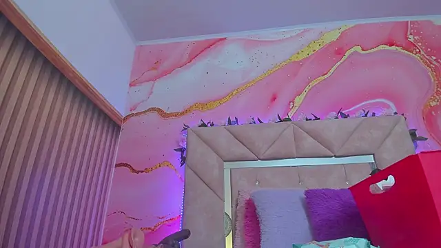 Snapshot of Taylor__cooper chatting on October 29, 2025, 6:40 pm Taylor cooper online show from October 29, 2025, 6:40 pm