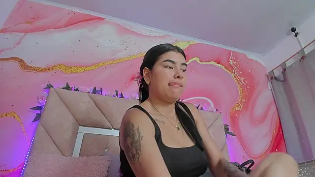 Snapshot of Taylor__cooper chatting on November 24, 2025, 6:30 pm Taylor cooper online show from November 24, 2025, 6:30 pm