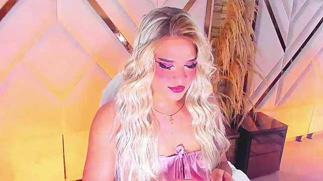 Snapshot of Elody_Preysler69 chatting on October 14, 2025, 4:46 am Elody Preysler69 online show from October 14, 2025, 4:46 am