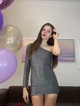 Snapshot of Effi_18 chatting on January 25, 2025, 8:10 pm Effi 18 online show from January 25, 2025, 8:10 pm